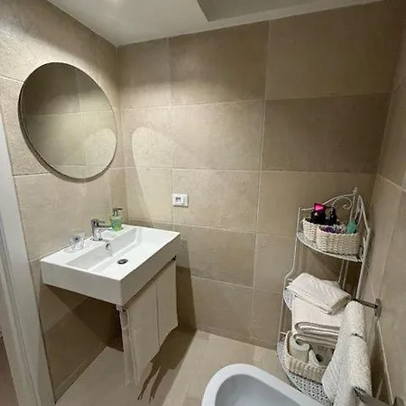 Ranieri 格罗塔列